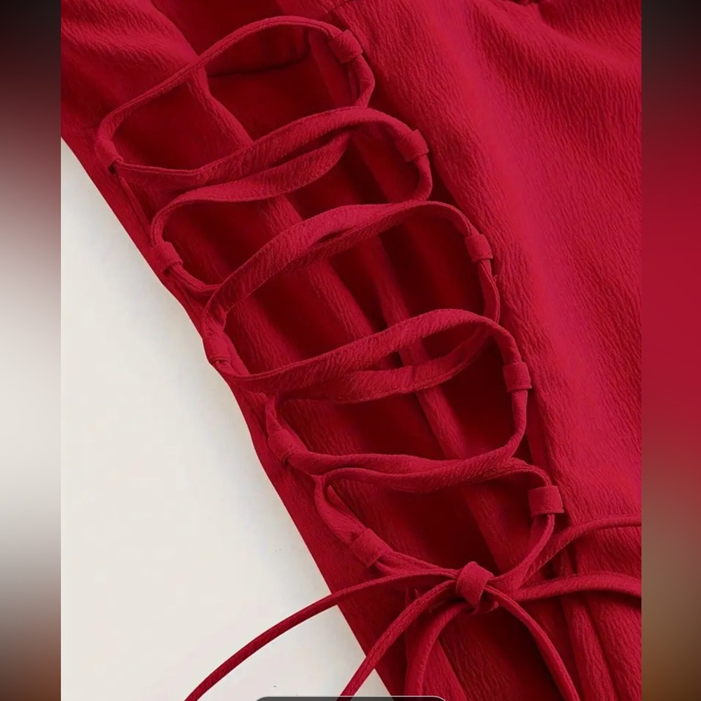 Red dress - Picture 8 of 10